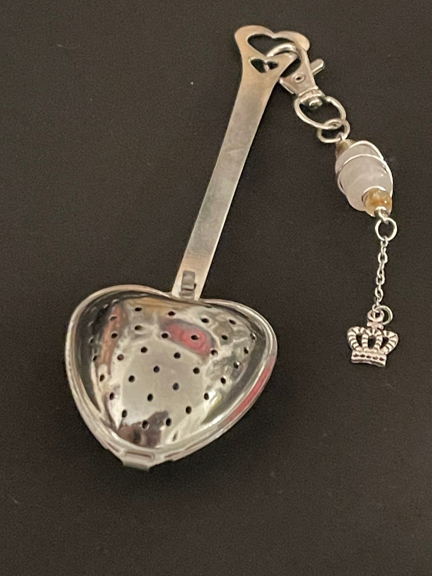 ✨ Divine Radiance: Long Grip Stainless Steel Mesh Heart Shaped Teaspoon with Removable Crystal Charm ✨