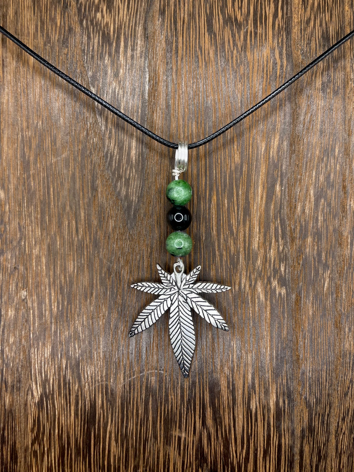 ✨ Nature’s Harmony: Ruby Zoisite and Obsidian Crystal Necklace with Marijuana Leaf Charm ✨