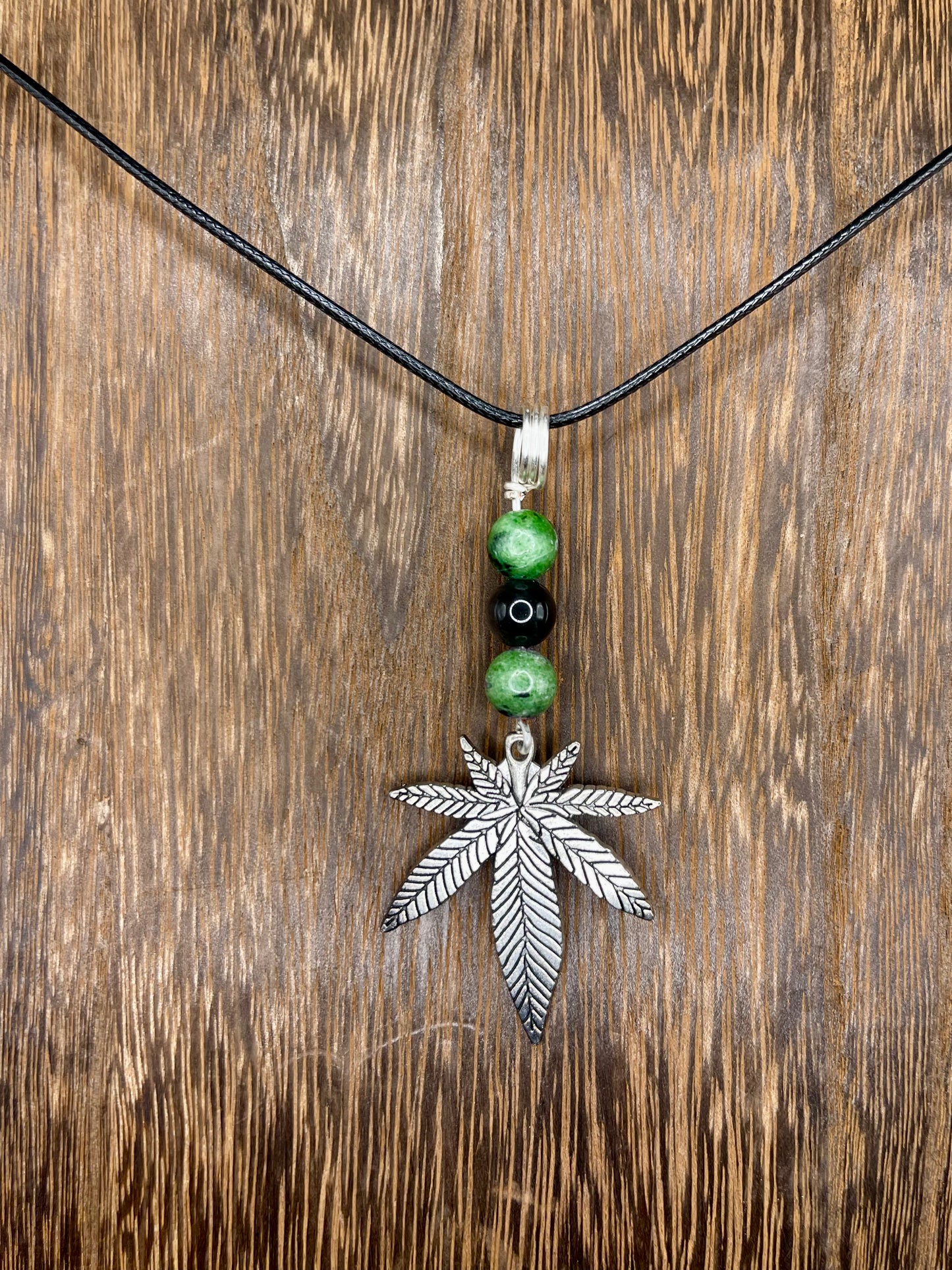 ✨ Nature’s Harmony: Ruby Zoisite and Obsidian Crystal Necklace with Marijuana Leaf Charm ✨