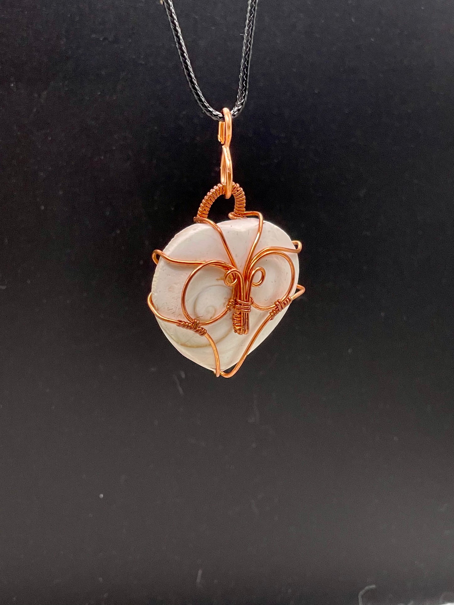 ✨ Wise Guardian: Copper-Wrapped Owl Crystal Shiva Shell Necklace ✨