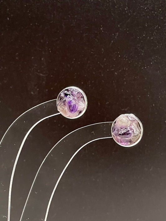 Radiant Simplicity: Silver Amethyst Crystal Chip Stud Earrings for Effortless Elegance